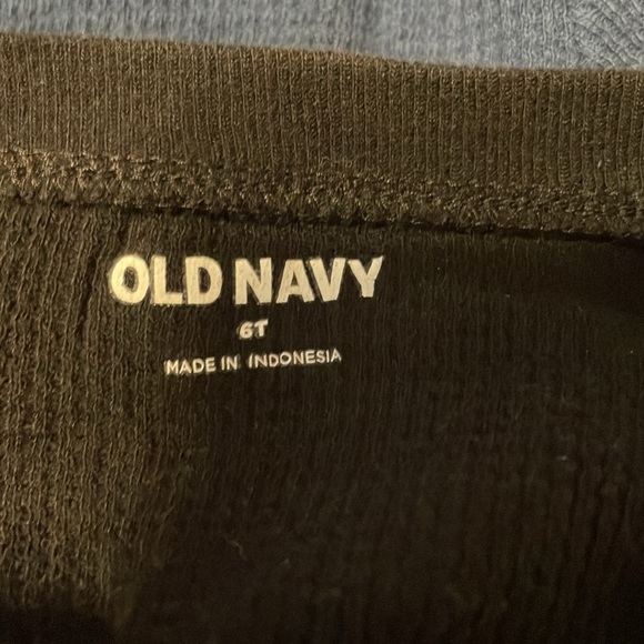 Old Navy Long Sleeve Shirt Bundle - Picture 2 of 6